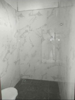 Rumah Dijual di Karangsentosa Karangbahagia Bekasi Bukit Sentosa - Kamar Mandi